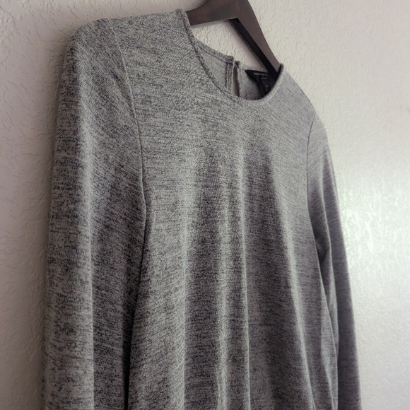 Banana Republic Grey Sweater - Picture 3 of 4